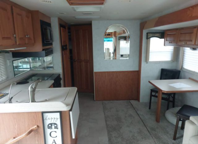 Workhorse Custom Chassis Motorhome Chassis for Sale