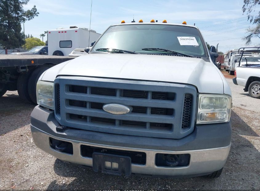 2006 FORD F-350 CHASSIS for Sale