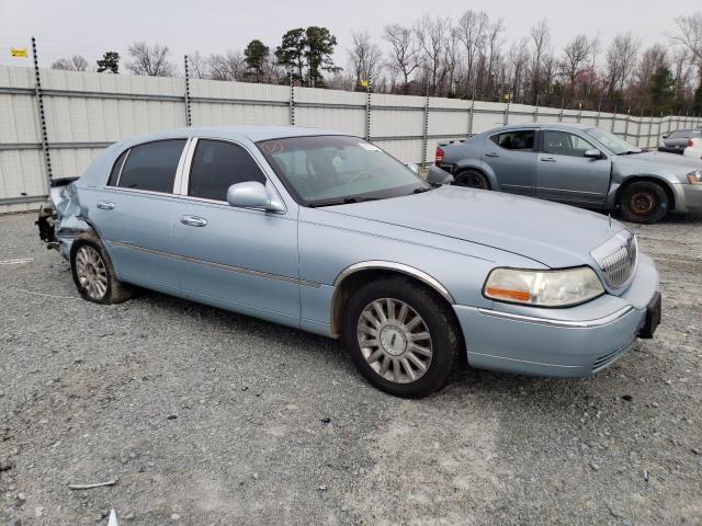 2005 LINCOLN TOWN CAR SIGNATURE for Sale