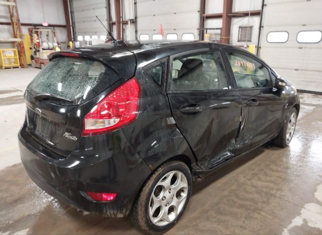 2011 FORD FIESTA for Sale