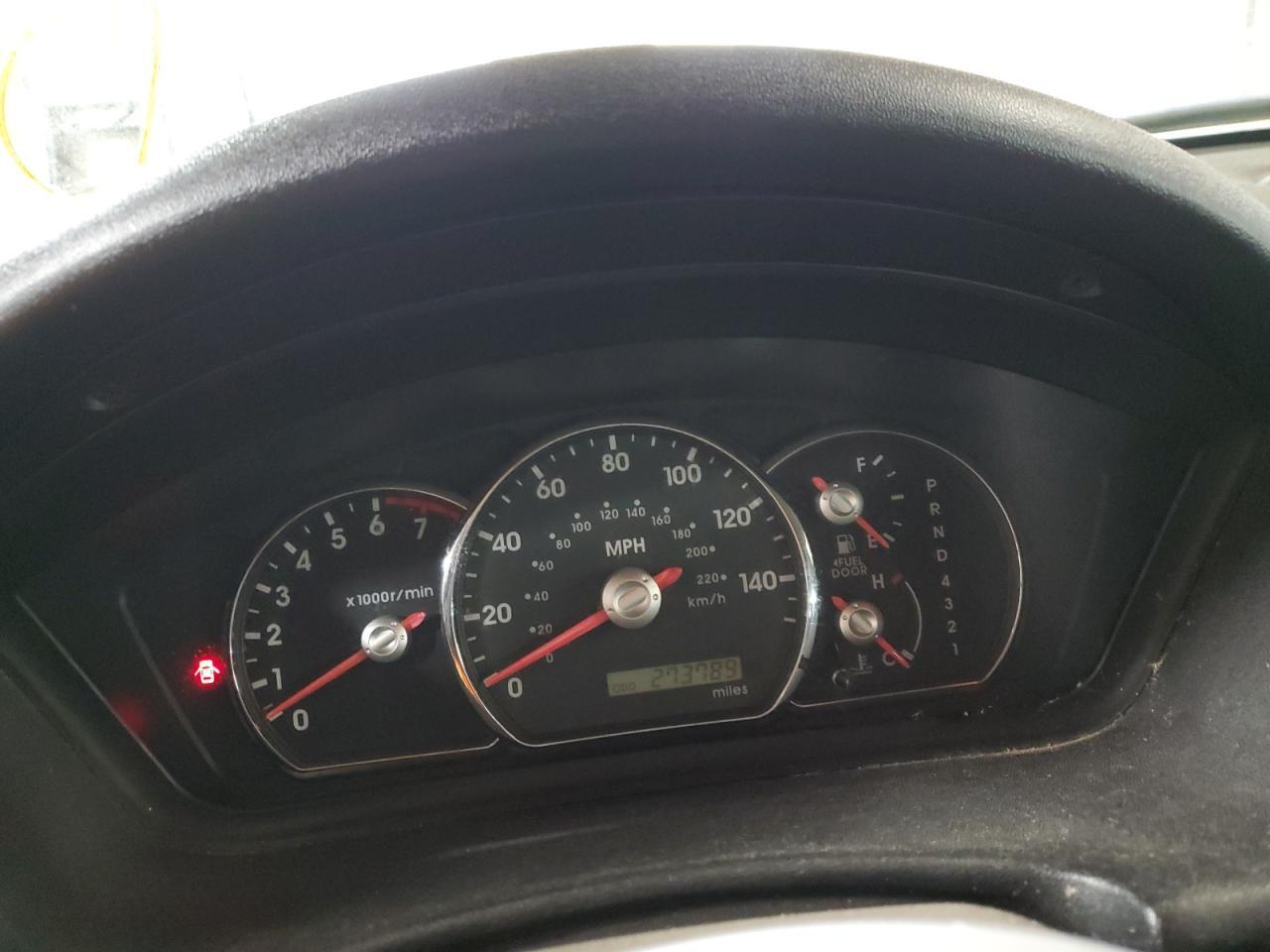 2006 MITSUBISHI ENDEAVOR for Sale