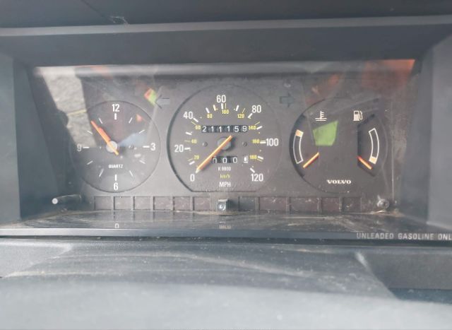 1990 VOLVO 240 for Sale