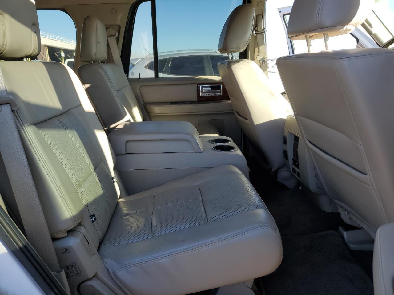 2011 LINCOLN NAVIGATOR for Sale