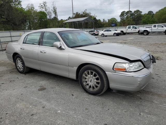 2006 LINCOLN TOWN CAR SIGNATURE for Sale