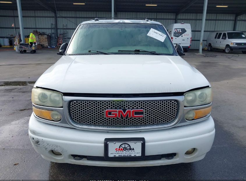 2004 GMC YUKON DENALI for Sale