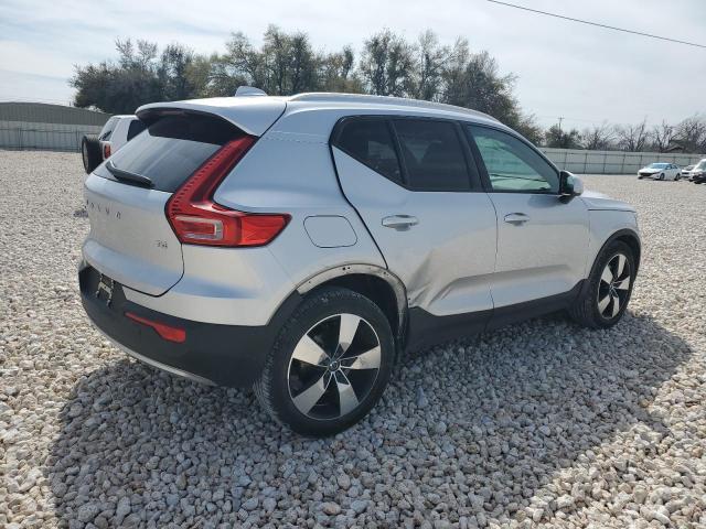 2019 VOLVO XC40 T4 MOMENTUM for Sale